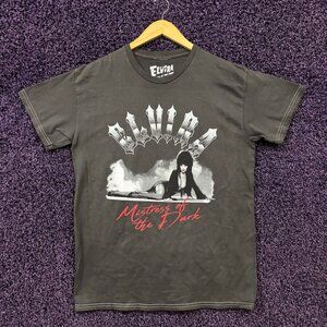 Elvira Mistress of The Dark T-Shirt Size Medium